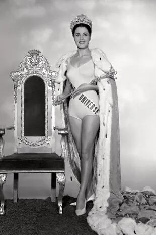 Fue Miss Universo en 1962