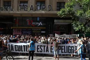 Cuál será el destino del Incaa, el Instituto de Teatro, el Inamu y la Televisión Pública