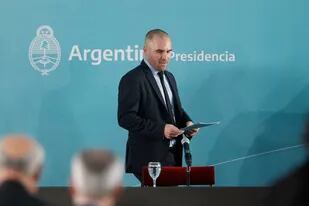 Se fue el ministro más cuestionado por Cristina Kirchner y La Cámpora