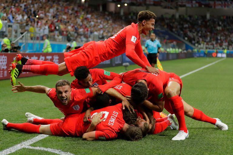 Festejo del gol de Inglaterra