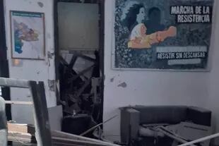 Destruyeron un local de La Cámpora detonando un explosivo en Bahía Blanca
