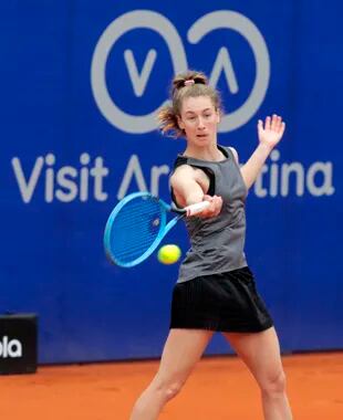 María Victoria Burstein, en acción en la qualy del Argentina Open