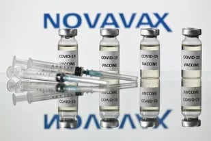 La OMS aprobó de urgencia el fármaco del laboratorio estadounidense Novavax