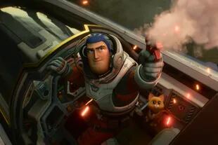 El personaje principal es Buzz Lightyear, a quien Chris Evans le da voz. Foto: © 2022 Disney/Pixar. All Rights Reserved.