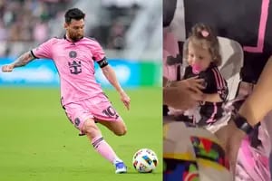 Una niña recibió un pelotazo de Messi en pleno partido y se viralizó la insólita reacción de su padre