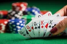 Azar, estrategia y psicología: un ida y vuelta entre el póquer y la economía