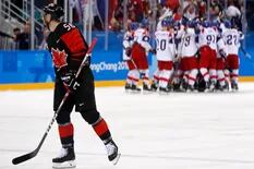 El equipo de hockey sobre hielo canadiense pierde en los Juegos tras ocho años