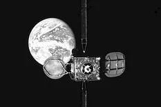 En órbita: por primera vez, un satélite se acopló a otro para darle combustible