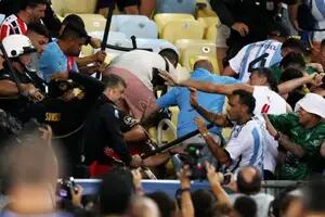 Un policía de Río de Janeiro justificó la represión a los hinchas argentinos en el Maracaná