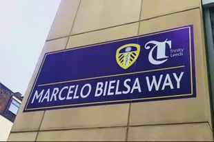 "Marcelo Bielsa Way", la calle que se inauguró en el centro comercial Trinity Leeds