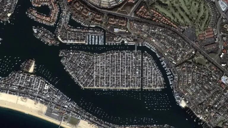 Isla Balboa es ahora uno de los mercados inmobiliarios más caros de EE.UU., poblado por 3000 personas