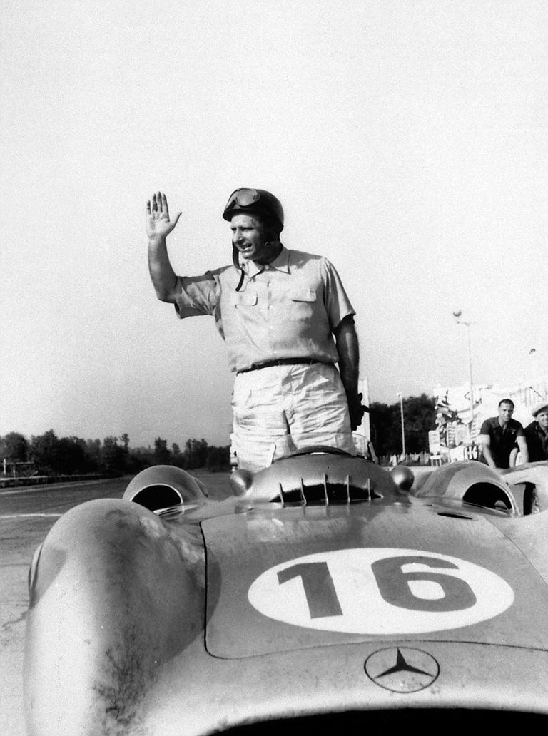 Juan Manuel Fangio: el hombre, la leyenda, el mito - LA NACION