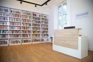 La Biblioteca Carriego tiene más de 3500 ejemplares de poesía