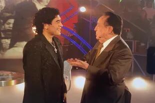 Diego Maradona entrevistó a uno de sus ídolos: Roberto Gómez Bolaños, Chespirito
