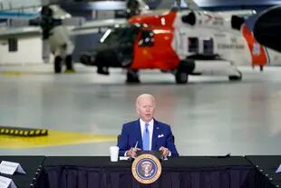 El presidente Joe Biden durante una conferencia de prensa en la base aérea Andrews, en Maryland. (AP Foto/Andrew Harnik)
