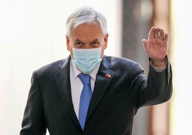 La llegada del presidente Sebastián Piñera, hoy, a La Moneda