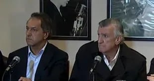 Daniel Scioli y José Luis Gioja, durante la conferencia de prensa