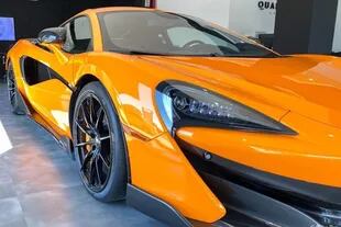 El plan de Quantum es vender 10 autos McLaren en el país de acá a fin de 2021