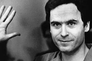 La doble vida de Ted Bundy, de carismático universitario a monstruoso asesino serial