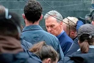 Michael Keaton en el rodake de The Flash, el film dirigido por el argentino Andy Muschietti