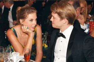 La romántica mirada de Taylor Swift a su novio que hizo estallar las redes