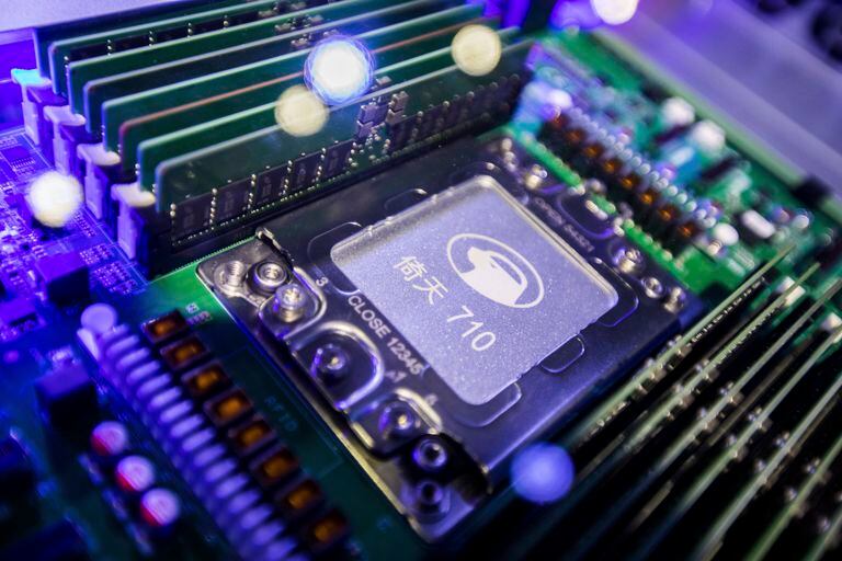 Un estudio indicó que si la producción de semiconductores por regiones fuese autosustentable, los precios de los chips aumentarían entre el 35% y el 65%