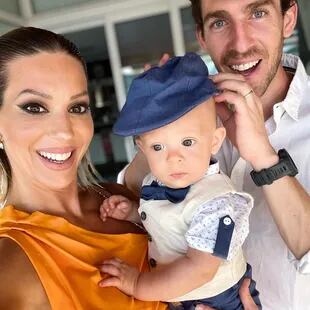 Noelia Marzol, Donatello y Ramiro Arias, una familia feliz (Foto: Instagram)