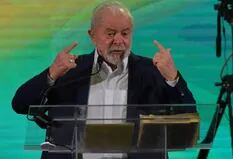 Lula lanzó su candidatura a la presidencia y alertó que la “democracia está en juego” en Brasil