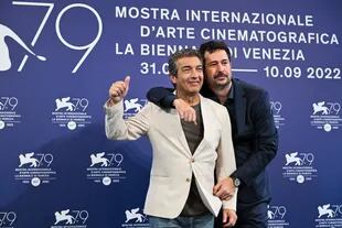Darín y el director Santiago Mitre, en la mañana del sábado, antes del encuentro con la prensa en el Festival de Venecia 