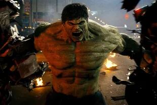 El mal paso de Norton como Hulk lo dejó afuera de The Avengers: Los Vengadores