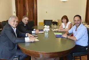 Morales se reunió ayer con Bullrich, Ferraro y Pichetto en Buenos Aires