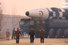 El increíble video de Corea del Norte que muestra a Kim en el lanzamiento de un misil como en una película de Hollywood
