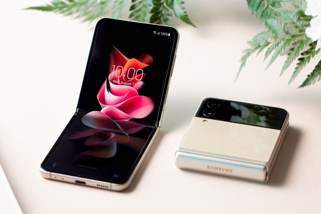 Galaxy Z Flip3: probamos la nueva versión del celular plegable de Samsung - LA NACION