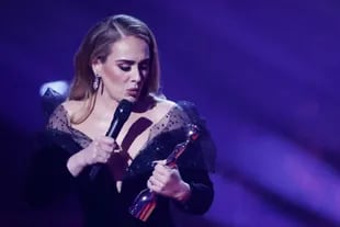 Adele, en su última aparición pública hasta el momento, en febrero, en los BRIT Awards