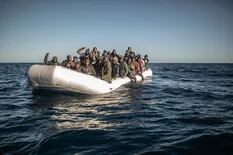 Drama en el Mediterráneo. El argentino que registró un rescate de inmigrantes