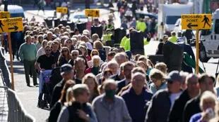 The UK government expects queues of up to 30 hours.
