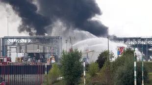 Explotaron dos plantas químicas en Alemania: hay varias personas heridas y desaparecidas