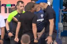 Gritos, empujones y mucha tensión entre Conte y Tuchel en un electrizante Chelsea-Tottenham