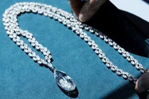 El escándalo que sacude a Suiza por la venta de joyas de una millonaria vinculada al nazismo