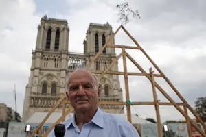 Otra tragedia sacude a Notre Dame: murió el jefe de obra en un accidente en los Pirineos