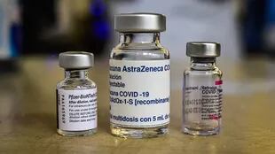 La combinación de vacunas más estudiada hasta el momento es la de AstraZeneca y Pfizer
