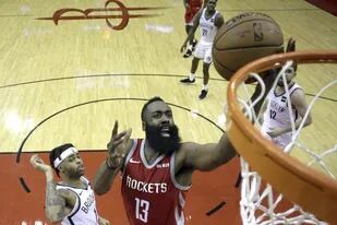 NBA: un triple movimiento entre Los Angeles Clippers, Houston Rockets y Brooklyn Nets que podría modificar el mapa de la competencia. James Harden de los Houston Rockets.