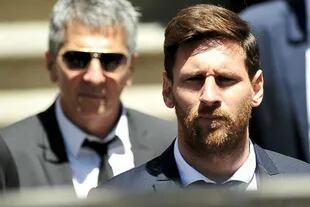 Lionel y Jorge Messi, condenados por fraude fiscal