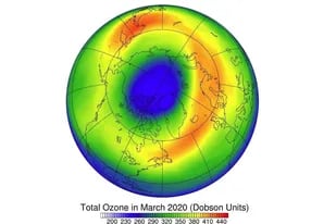 Científicos encuentran una explicación al sorpresivo agujero de ozono en el Ártico de 2020