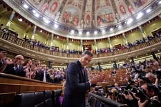 España: Pedro Sánchez fue elegido presidente por solo dos votos de ventaja