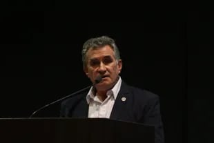El presidente de la FAA, Carlos Achetoni