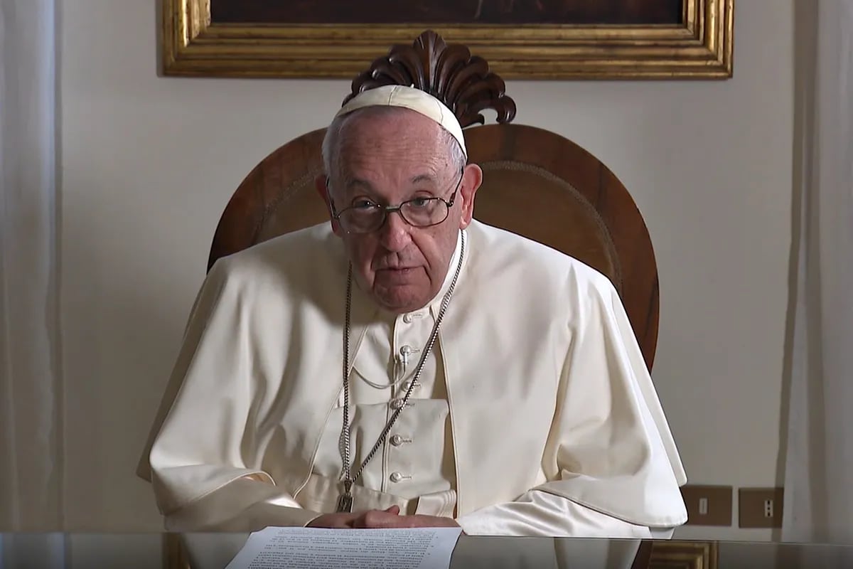 “La homosexualidad no es un delito”, dijo el Papa Francisco 
