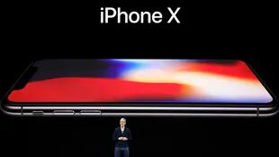 El iPhone X tendrá un precio base de mil dólares para la versión de 64 GB de almacenamiento