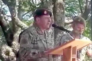 El jefe del Ejército sorprendió con el uso del lenguaje inclusivo