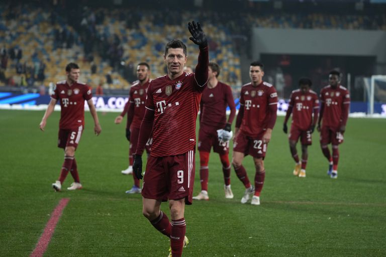 El Bayern Múnich, liderado por el goleador polaco Robert Lewandowski, jugará este viernes contra el Borussia Mönchengladbach